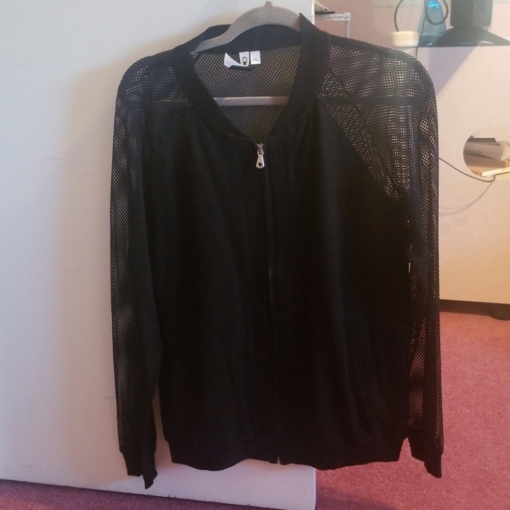 Black bomer jacket
